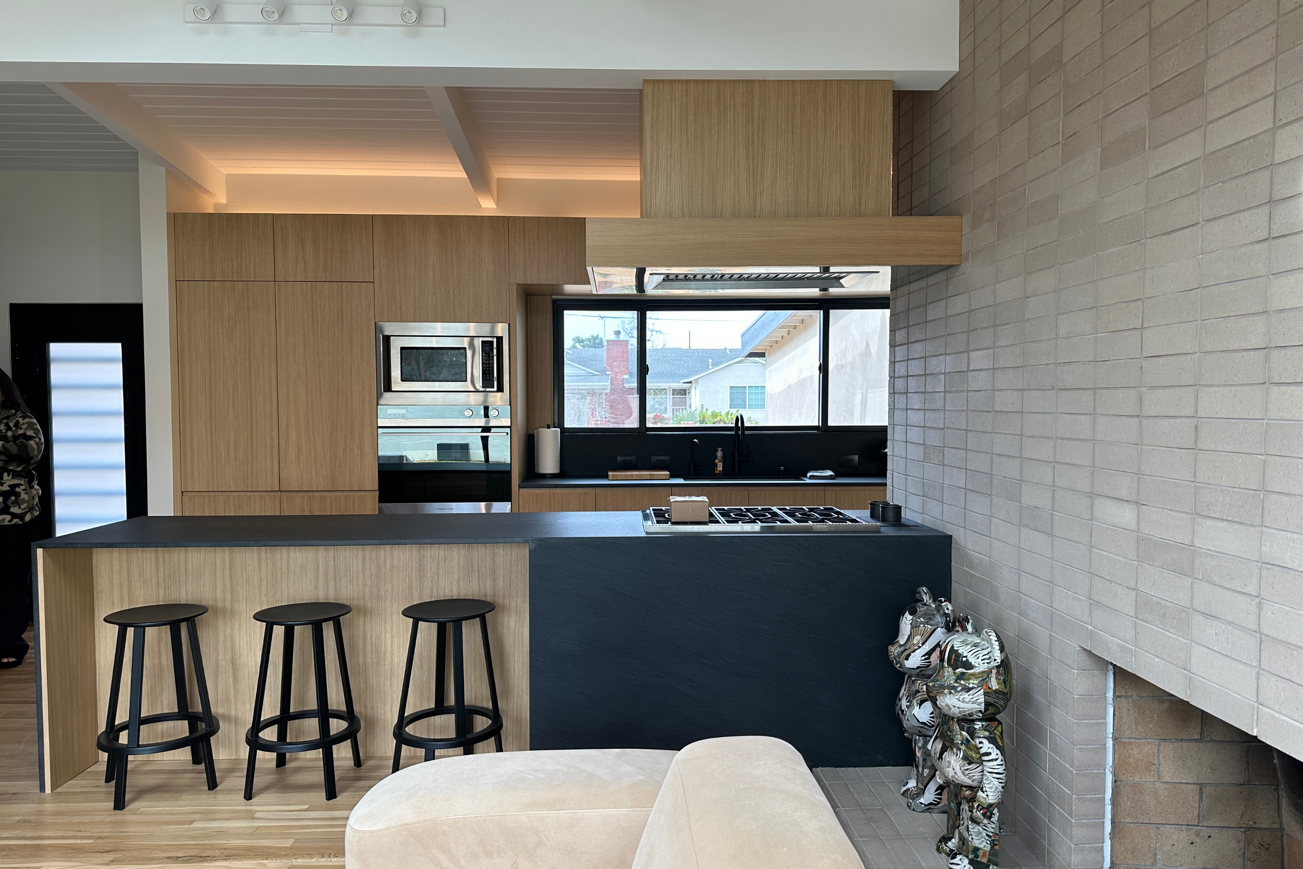 Leescott Ave full house renovation featuring classic mid-century modern design