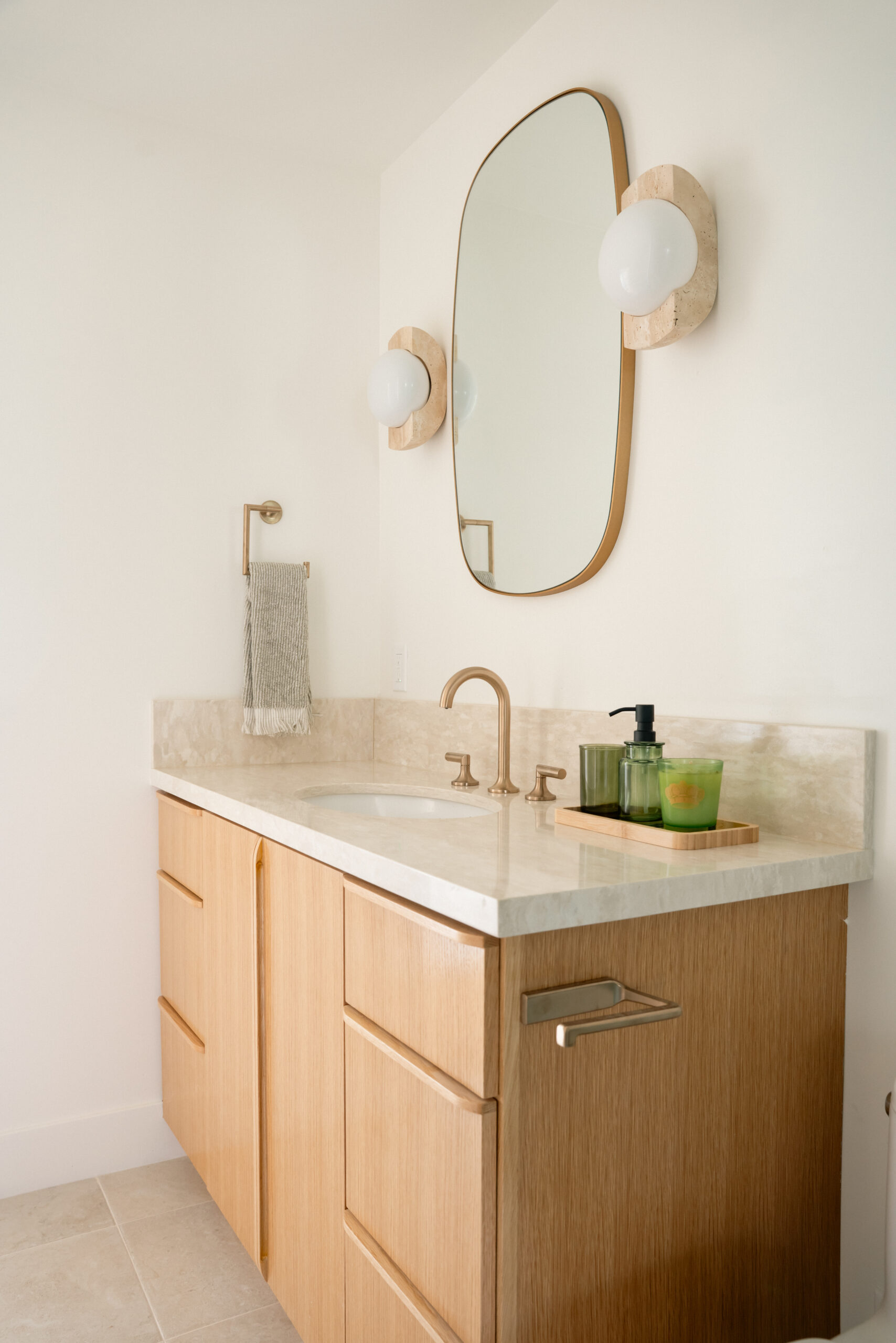 Bathroom Renovation – Floating Vanity and Mirror Upgrade – RODO Development INC